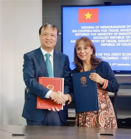 Le Vietnam et la Colombie signent un protocole d'accord sur le commerce, l'investissement et l’industrie ảnh 1 Le Vietnam et la Colombie signent un protocole d'accord sur le commerce, l'investissement et l’industrie ảnh 1