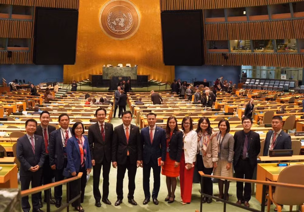 La coordonnatrice résidente par intérim des Nations Unies salue des engagements du Vietnam ảnh 3
