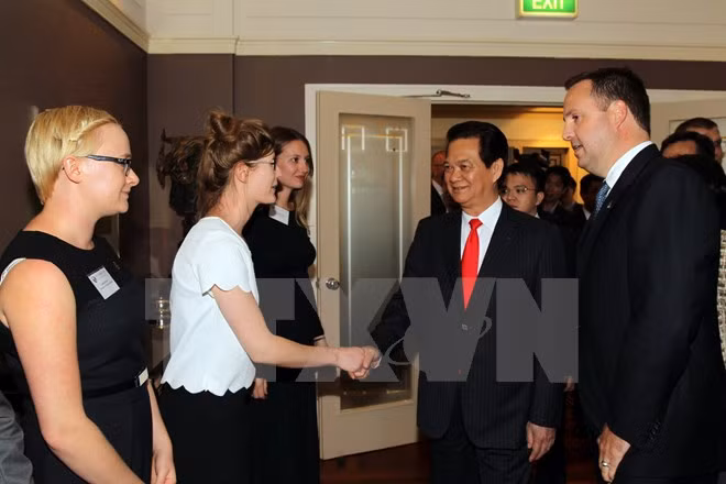 En 2016, près de 270 étudiants australiens suivront un cursus au Vietnam ảnh 1