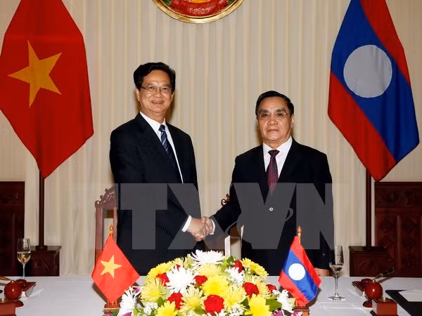 La visite du PM au Laos couronnée de succès ảnh 1 La visite du PM au Laos couronnée de succès ảnh 1