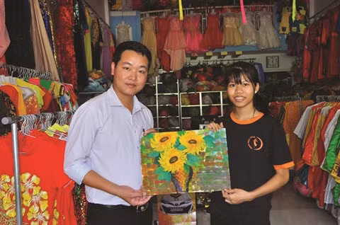 Thach Chành Dô peint pour elle et pour la vie ảnh 2