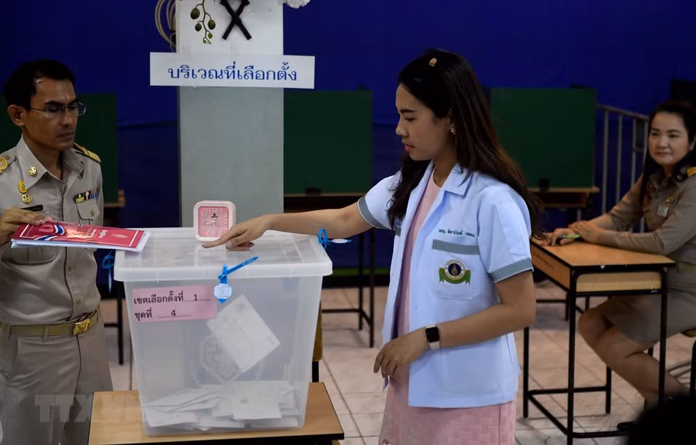 Thaïlande : le taux de participation au vote anticipé atteint 75% ảnh 1