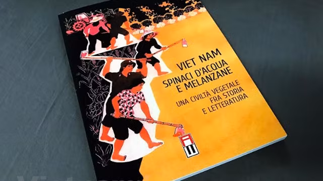 Une Italienne présente son livre sur la gastronomie vietnamienne ảnh 1
