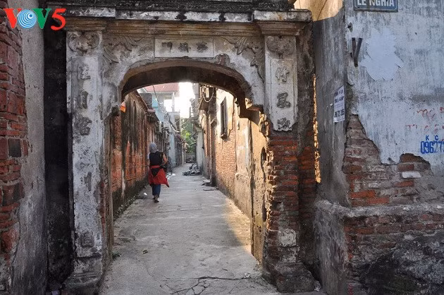 L’architecture franco-vietnamienne au village de Cu Dà ảnh 2