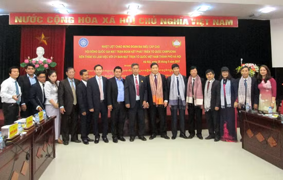 Vietnam-Cambodge : le FPV de Hanoi et le FSDPC cultivent leurs relations ảnh 2