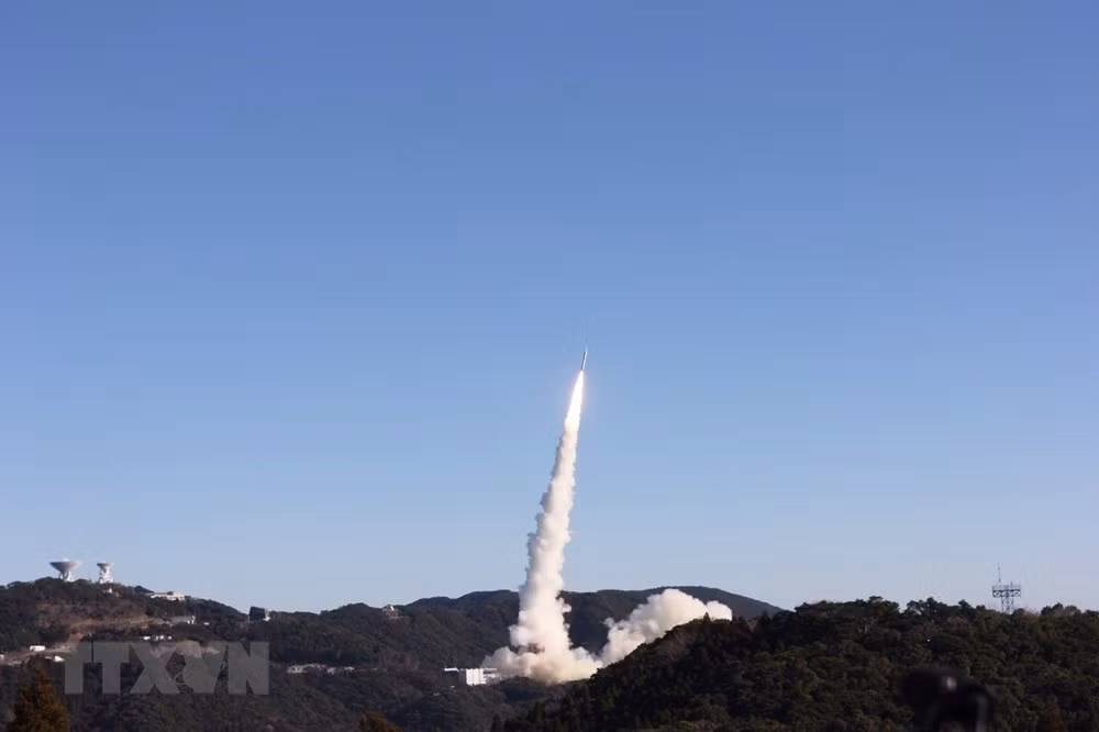 Le Vietnam vise à maîtriser la technologie de fabrication de satellites de télédétection ảnh 1