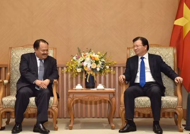 Le Vietnam et le Laos intensifient leur partenariat dans le développement énergétique ảnh 1