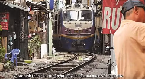 Toi Hanoi, tu m’as pris dans tes bras ảnh 3