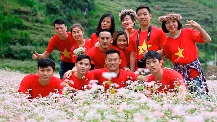 Ha Giang prévoit d'accueillir 1,4 million de visiteurs en 2020 ảnh 1