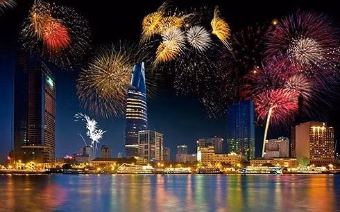 Ouverture du 10e Festival international de feux d'artifice de Dà Nang ảnh 1 Ouverture du 10e Festival international de feux d'artifice de Dà Nang ảnh 1