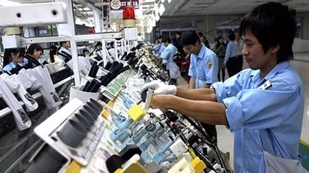 Le Vietnam attire plus de 18 milliards de dollars d’IDE en 11 mois ảnh 1
