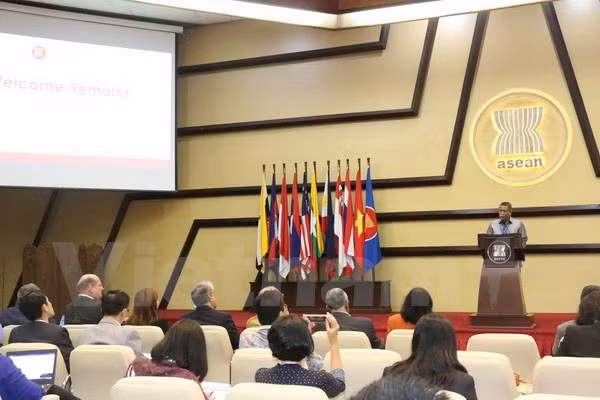 ASEAN : les pays partagent les expériences sur la responsabilité sociale des entreprises ảnh 1