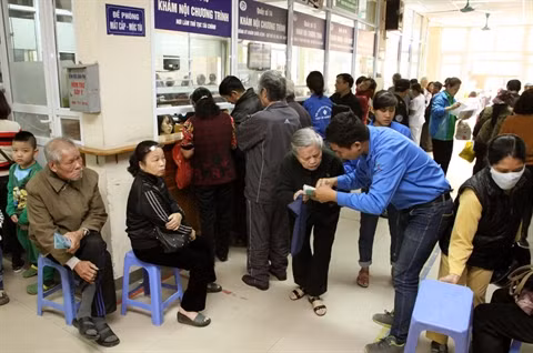 Un tournant pour les hôpitaux vietnamiens se dessine en 2016 ảnh 1