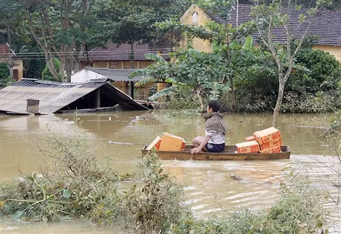 Le Vietnam frappé par deux grands phénomènes climatiques ảnh 2