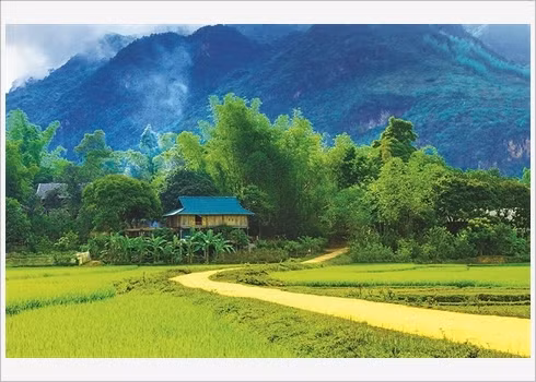 Immersion dans la culture Thai au village de Lac ảnh 1