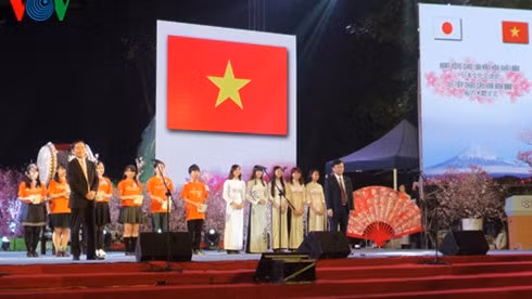 Programme d’échange culturel Japon - Vietnam à Hanoi ảnh 1