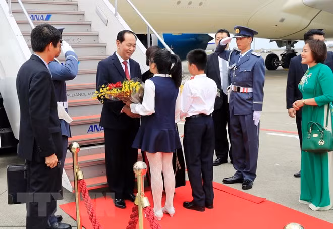Le président Tran Dai Quang et son épouse en visite d'État au Japon ảnh 1