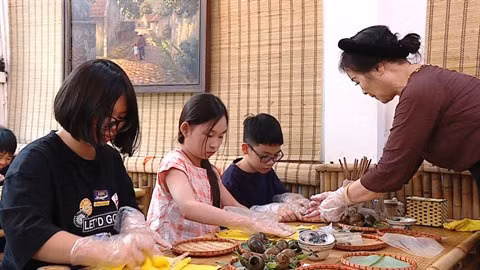 Nguyên Thi Hiên et l’amour de la cuisine traditionnelle ảnh 2 Nguyên Thi Hiên et l’amour de la cuisine traditionnelle ảnh 2