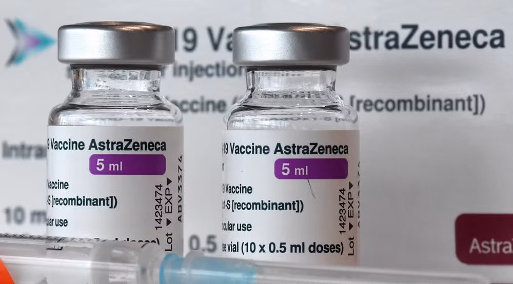 COVID-19 : La Pologne fournit 500.000 doses de vaccin au Vietnam ảnh 1