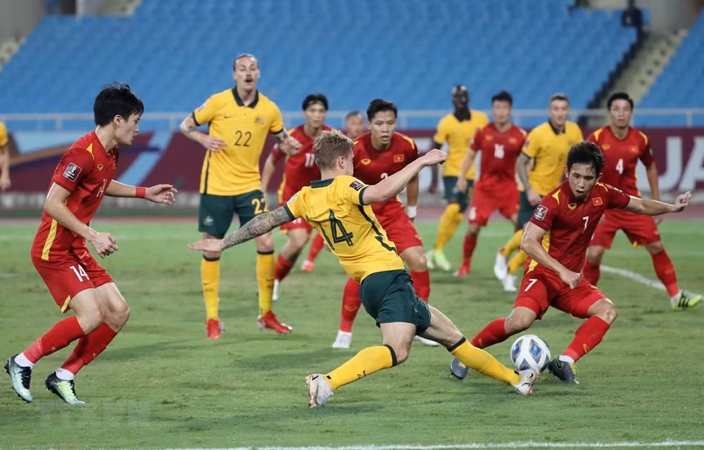 Mondial 2022 : Des médias étrangers évaluent la victoire 1-0 de l'Australie contre le Vietnam ảnh 1