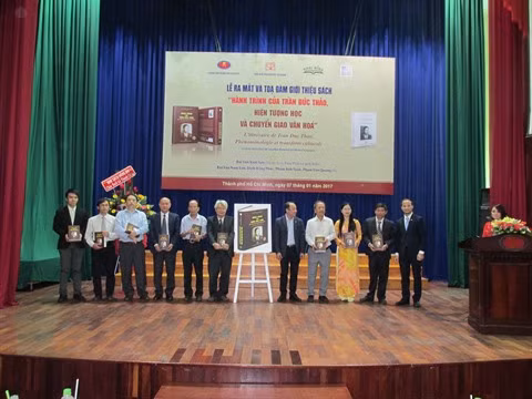 Parution d’un ouvrage consacré au philosophe Trân Duc Thao ảnh 1