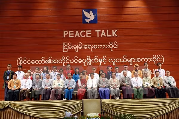 Le Myanmar organise des dialogues politiques nationaux ảnh 1