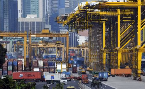 La croissance économique de Singapour estimée à plus de 1% en 2016 ảnh 1