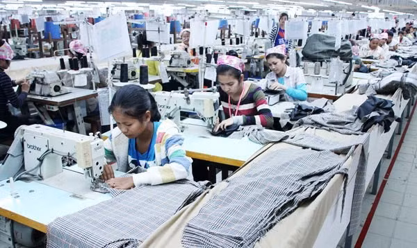 Le textile et l'habillement du Vietnam séduisent les investisseurs sud-coréens ảnh 1 Le textile et l'habillement du Vietnam séduisent les investisseurs sud-coréens ảnh 1