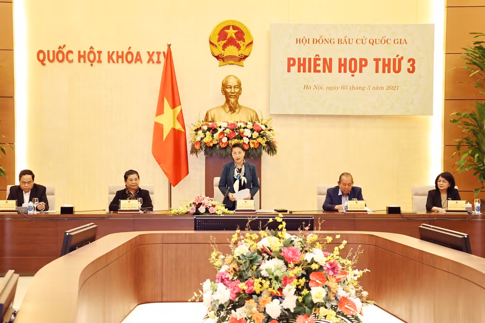 La présidente de l’AN préside la 3e réunion du Conseil électoral national ảnh 1