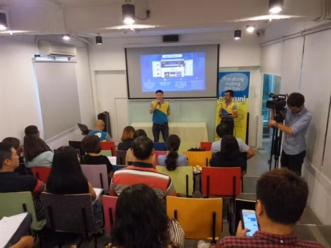 Un portail éducatif révolutionne la formation au Vietnam ảnh 1 Un portail éducatif révolutionne la formation au Vietnam ảnh 1