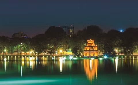 Hanoi «by night» dans ses rues piétonnières ảnh 2 Hanoi «by night» dans ses rues piétonnières ảnh 2