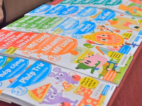 Lancement d'une série de livres éducatifs japonais pour les enfants ảnh 1