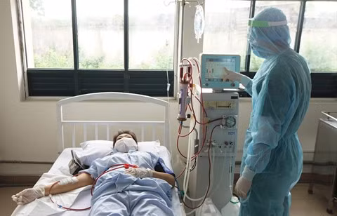 Hô Chi Minh-Ville: Mise en œuvre de la dialyse en zone d'isolement ảnh 1