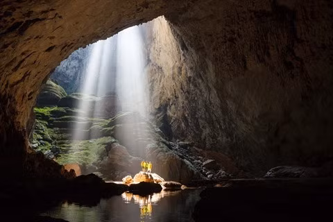 ​ Découverte de douze grottes à Quang Binh ảnh 1