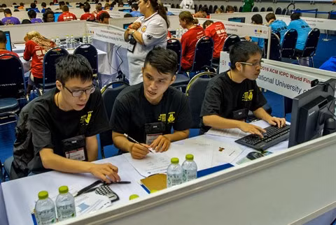 Le forum VNOI, berceau des passionnés d’informatique ảnh 1