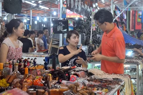 Langues étrangères, la clé du succès de Quang Ninh ảnh 2