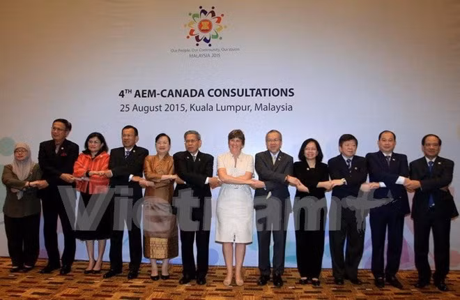 L’ASEAN et le Canada démarrent leurs négociations sur les politiques commerciales ảnh 1
