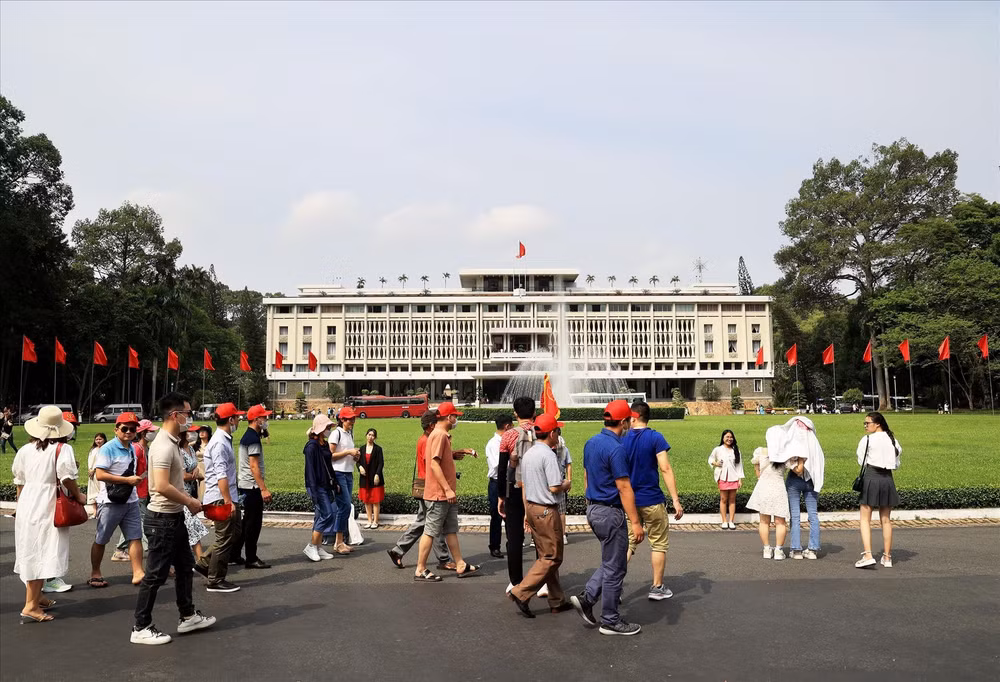 Hô Chi Minh-Ville cible 6 millions de touristes étrangers en 2024 ảnh 2 Hô Chi Minh-Ville cible 6 millions de touristes étrangers en 2024 ảnh 2