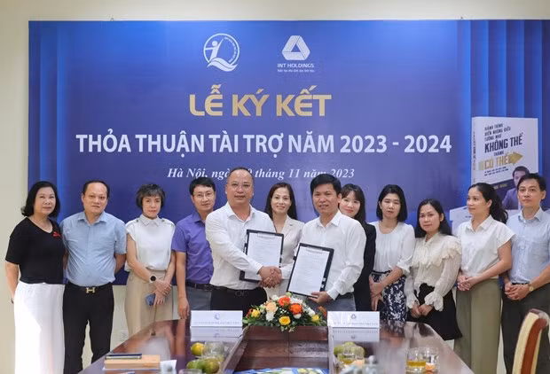 Soutien à la construction d'une bibliothèque à Ta Lung (Ha Giang) ảnh 1