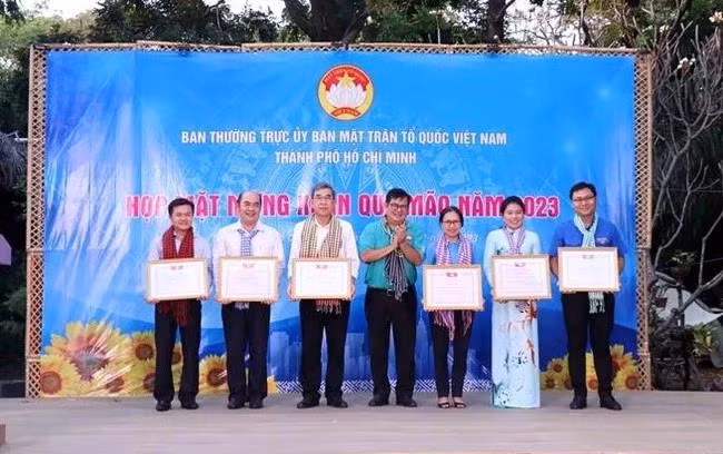 Vietnam-Cambodge: la jeune génération sert de passerelle pour développer l’amitié bilatérale ảnh 1