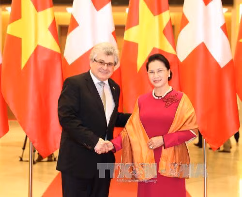 Entre le Vietnam et la Suisse, une relation au beau fixe ảnh 1