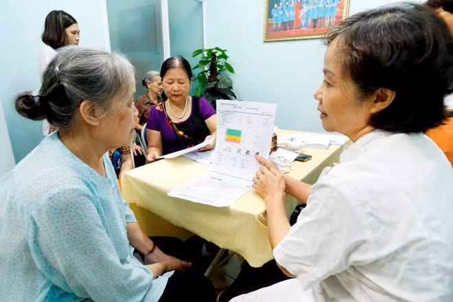 Aide japonaise dans les soins de santé aux personnes âgées ảnh 1