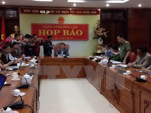 Une explosion fait six morts et blessés à Dak Lak ảnh 1