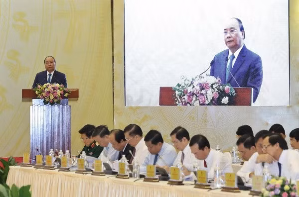 Le PM demande l'augmentation du produit intérieur brut régional ảnh 1