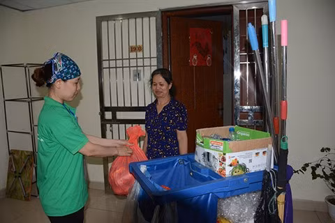 Tri, du nouveau dans les poubelles à Hanoi ảnh 1