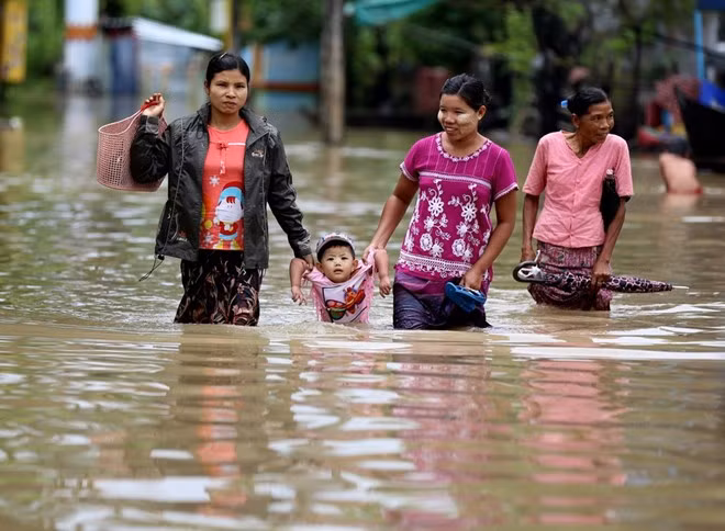 Les inondations font 5 morts et 54.000 déplacés au Myanmar ảnh 1