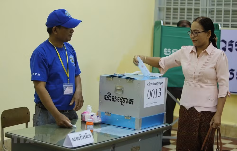 Cambodge: Plus de 99% des électeurs ont participé à l’élection des conseils locaux ảnh 1