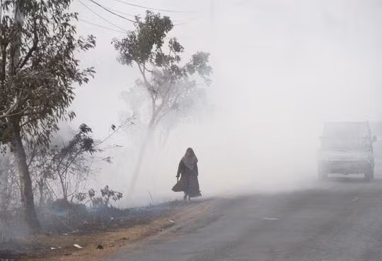 Indonésie: Plus de 39.000 personnes touchées par une brume de fumée ảnh 1