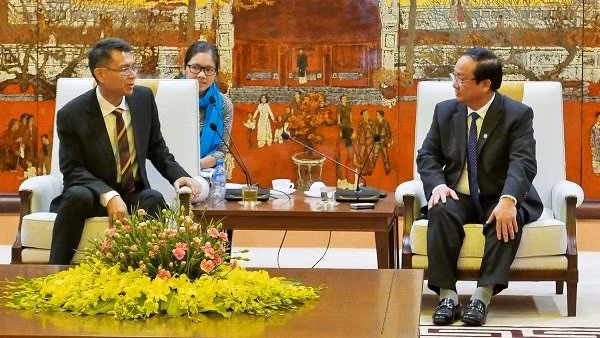 Singapour et Hanoi veulent coopérer dans la gestion intelligente des eaux ảnh 1