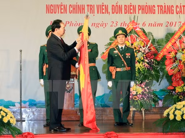 La Garde-frontière de Hai Phong à l’honneur ảnh 1